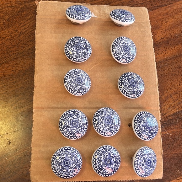 Twelve Blue and White Mosaic Ceramic Drawer Pulls 1.5” Diameter - Picture 2 of 3